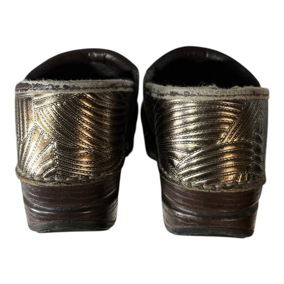 Dansko XP Women’s Embossed Career Nursing Clogs Gold Size 39 US 8.5 - Picture 5 of 9